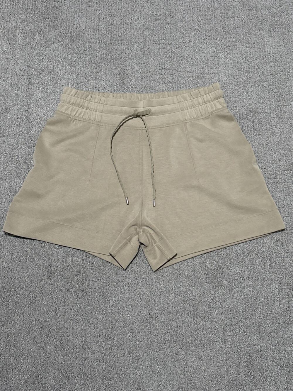 Lululemon Women’s Soft Ambitions High Rise Short 4" Inseam color tan Size 10
